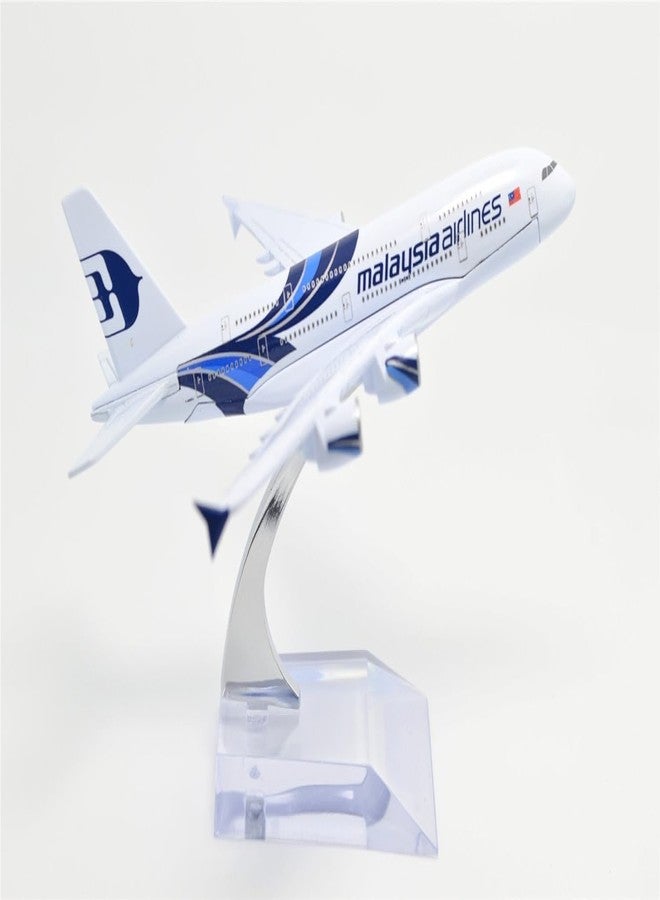 HOUSE HATCH Diecast Aeroplane Scale Model, Aircraft Model Airline, Metal Aircraft, Only for Display Size -16 Cm Multicolor (Malaysia Airlines) - Image 4